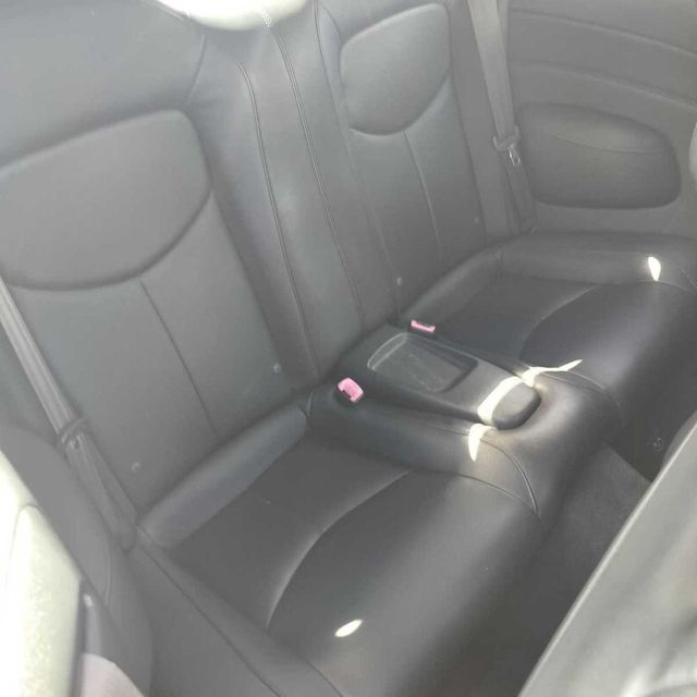 2011 INFINITI G37 Convertible  - 23047997 - 4