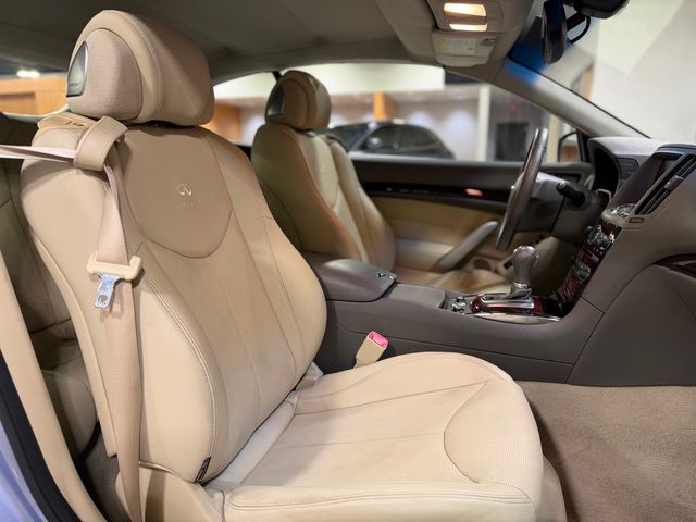 2011 INFINITI G37 Convertible 2dr - 22962467 - 21