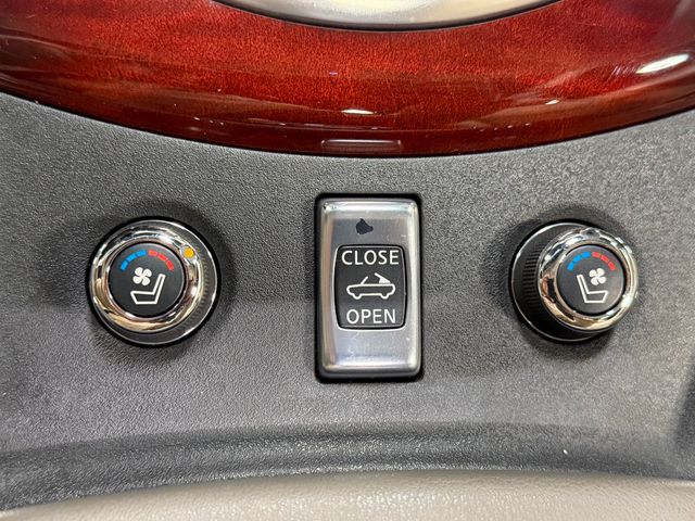 2011 INFINITI G37 Convertible 2dr - 22962467 - 29