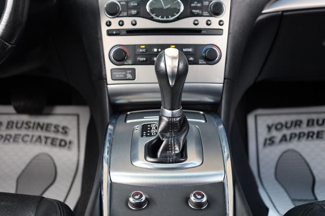 2011 INFINITI G37 Coupe 2dr Journey RWD - 22932736 - 40