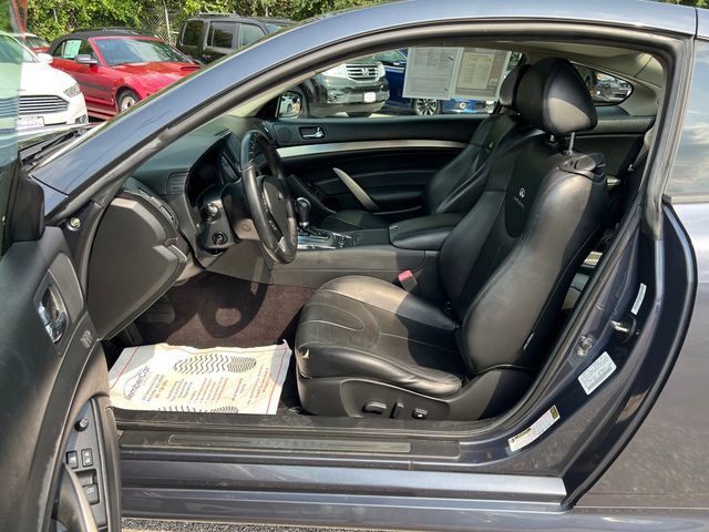2011 INFINITI G37 Coupe 2dr x AWD - 23067988 - 10