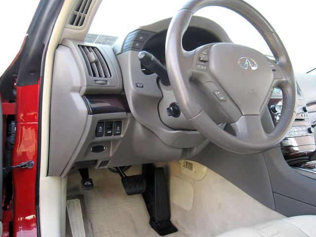 2011 INFINITI G37 Coupe AWD - 22991532 - 18