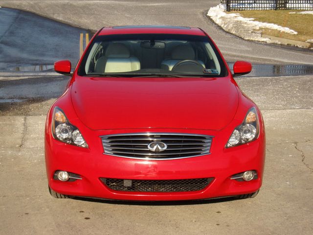 2011 INFINITI G37 Coupe AWD - 22991532 - 4