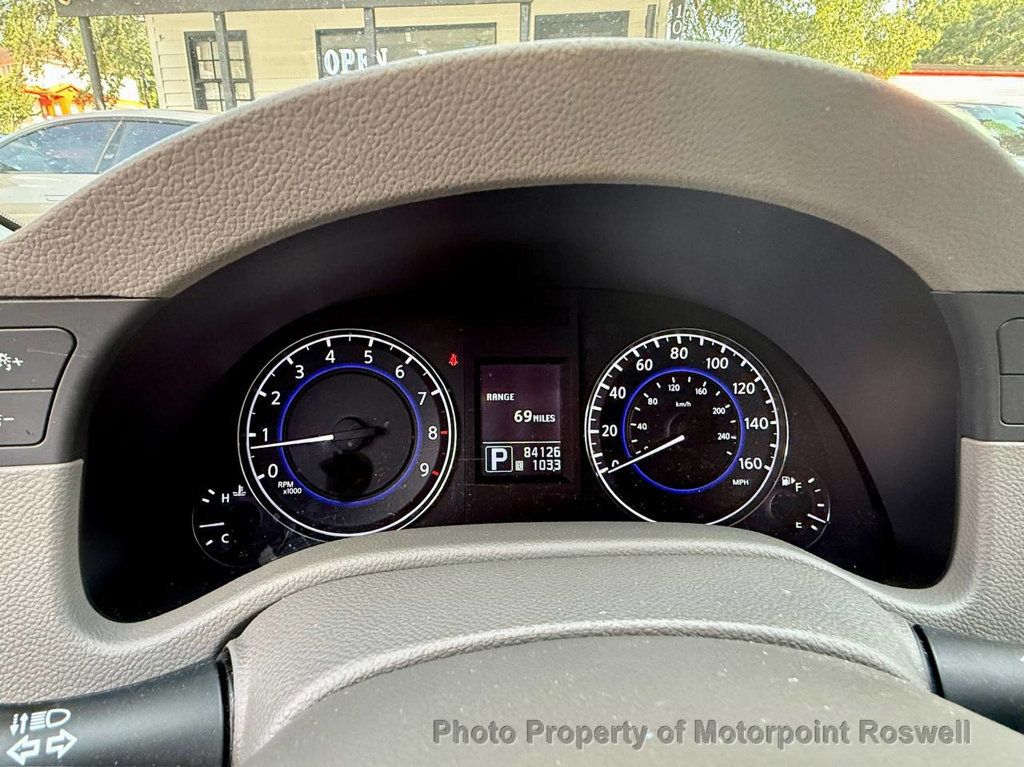 2011 Infiniti G37 Journey photo 3