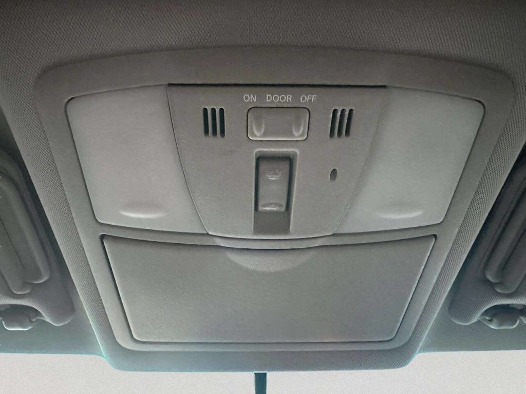 2011 INFINITI G37 Sedan 4dr x Sport Appearance Edition AWD - 22985456 - 32