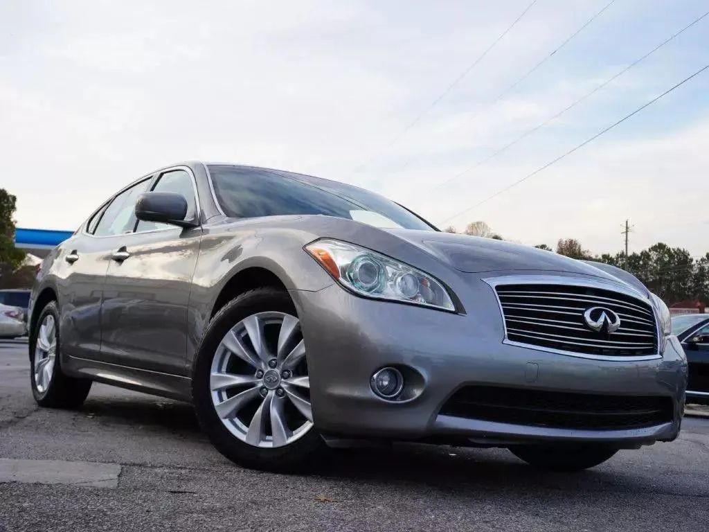 2011 INFINITI M37 4dr Sedan RWD - 23041527 - 10