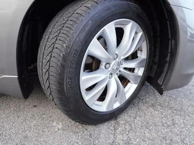 2011 INFINITI M37 4dr Sedan RWD - 23041527 - 13