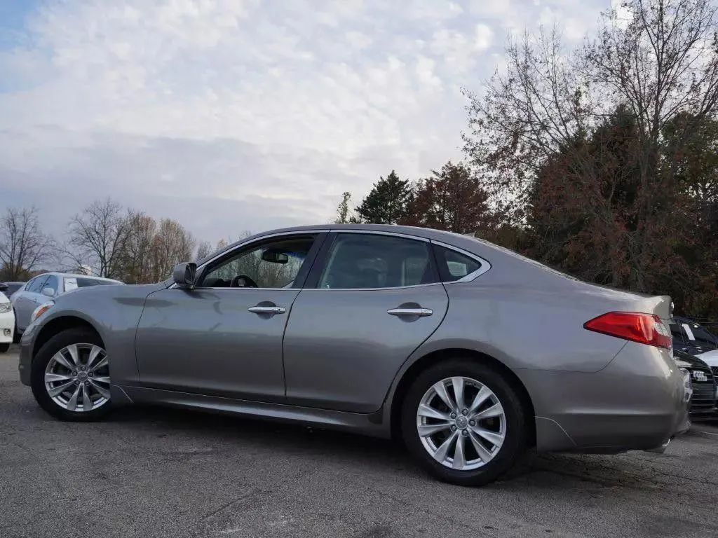 2011 INFINITI M37 4dr Sedan RWD - 23041527 - 19