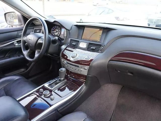 2011 INFINITI M37 4dr Sedan RWD - 23041527 - 32