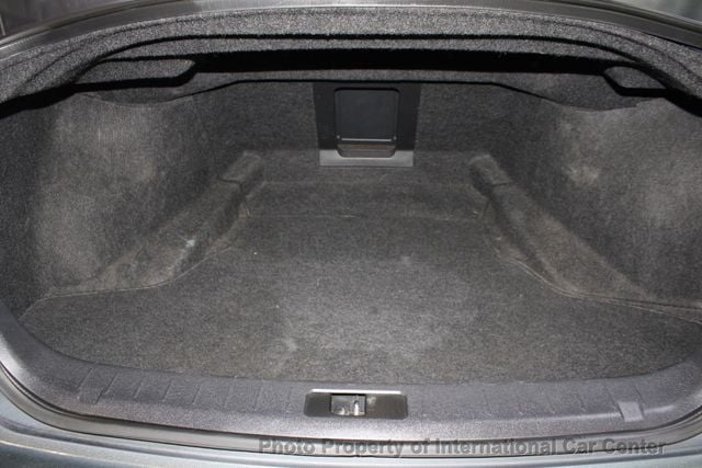 2011 INFINITI M37 Clean Carfax - Just serviced!  - 22330344 - 30