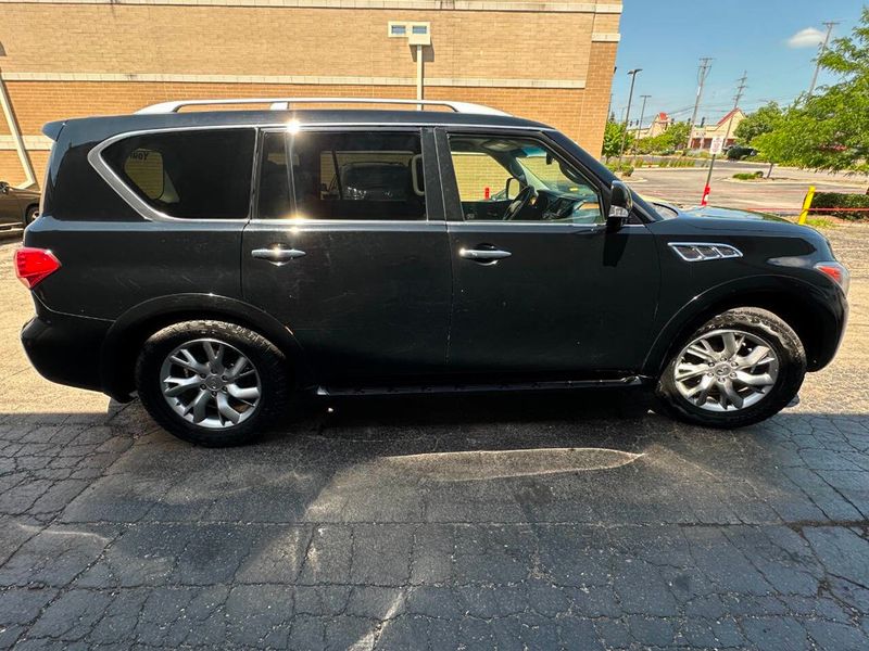 2011 INFINITI QX56 4WD 4dr 8-passenger - 22873757 - 11