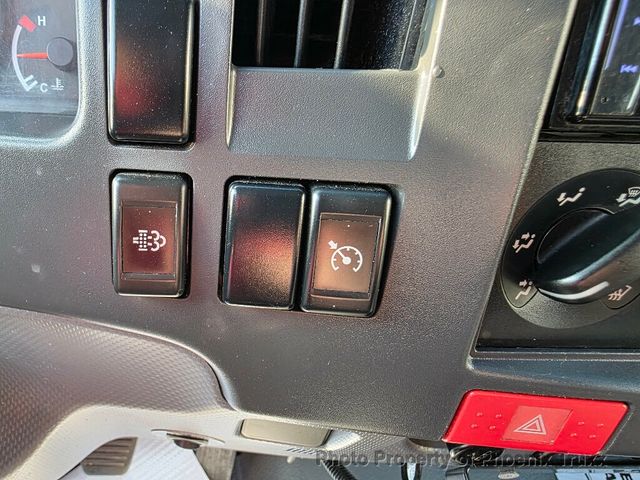 2011 Isuzu NPR HD  - 22911311 - 15