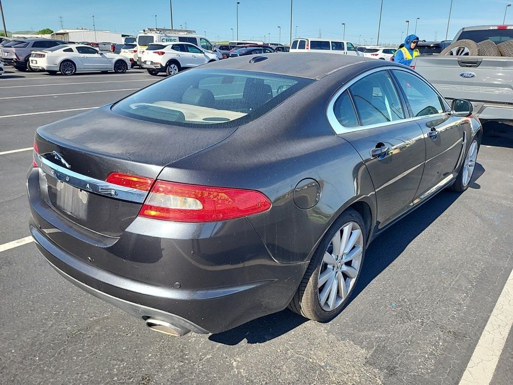 2011 Jaguar XF 4dr Sedan Premium - 23008438 - 2