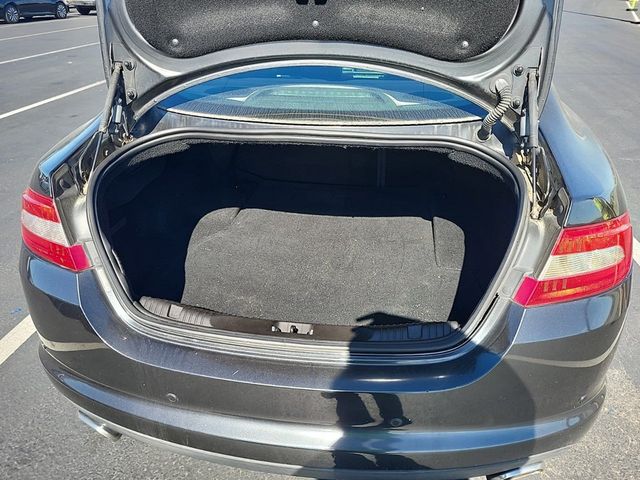 2011 Jaguar XF 4dr Sedan Premium - 23008438 - 4