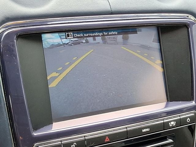 2011 Jaguar XJ 4dr Sedan - 22914347 - 18