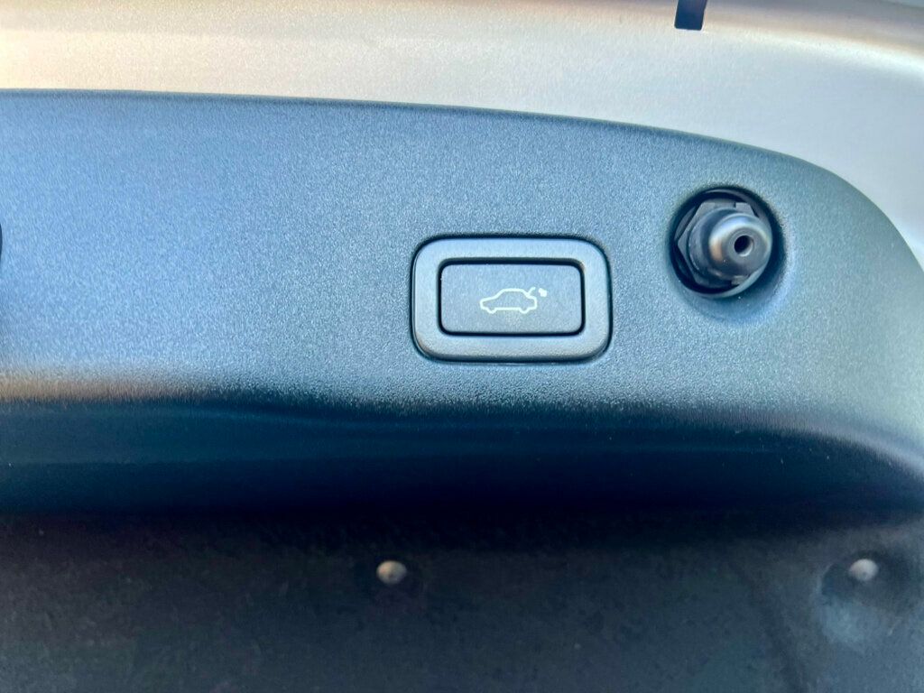 2011 Jaguar XJ 4dr Sedan XJL - 22981142 - 8