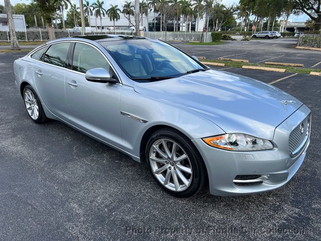 2011 Jaguar XJ Sedan 5.0L V8 RWD - 22759482 - 1