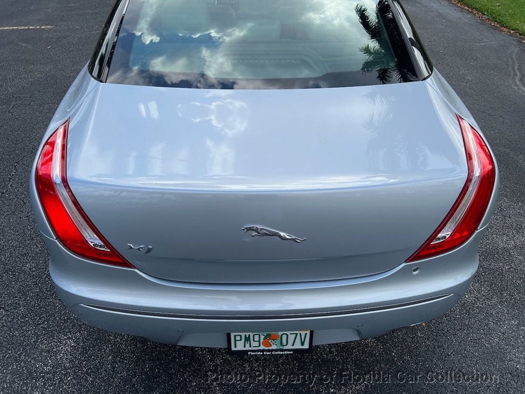 2011 Jaguar XJ Sedan 5.0L V8 RWD - 22759482 - 19