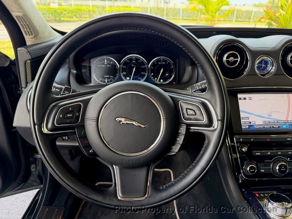 2011 Jaguar XJ XJ L Portfolio Sedan 5.0L V8 - 23052721 - 50