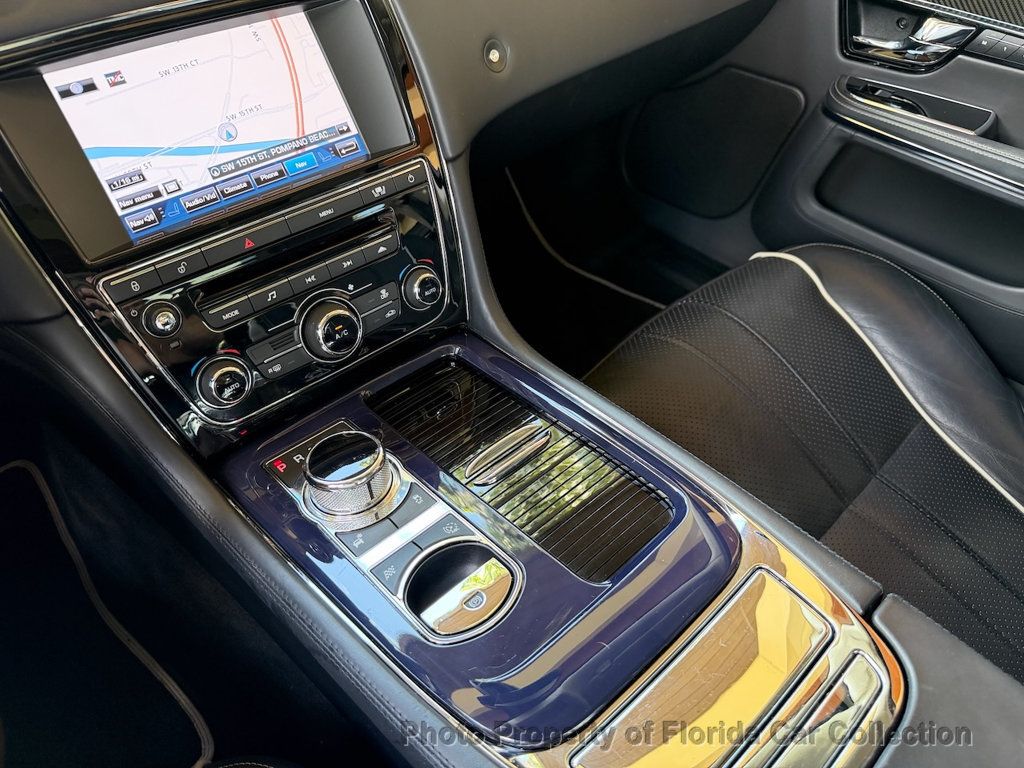 2011 Jaguar XJ XJ L Portfolio Sedan 5.0L V8 - 23052721 - 57