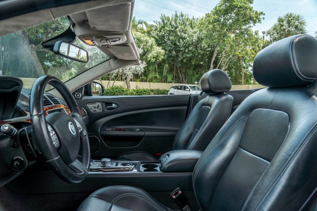2011 Jaguar XK 2dr Convertible - 23070640 - 14