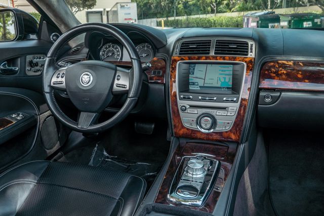 2011 Jaguar XK 2dr Convertible - 23070640 - 19