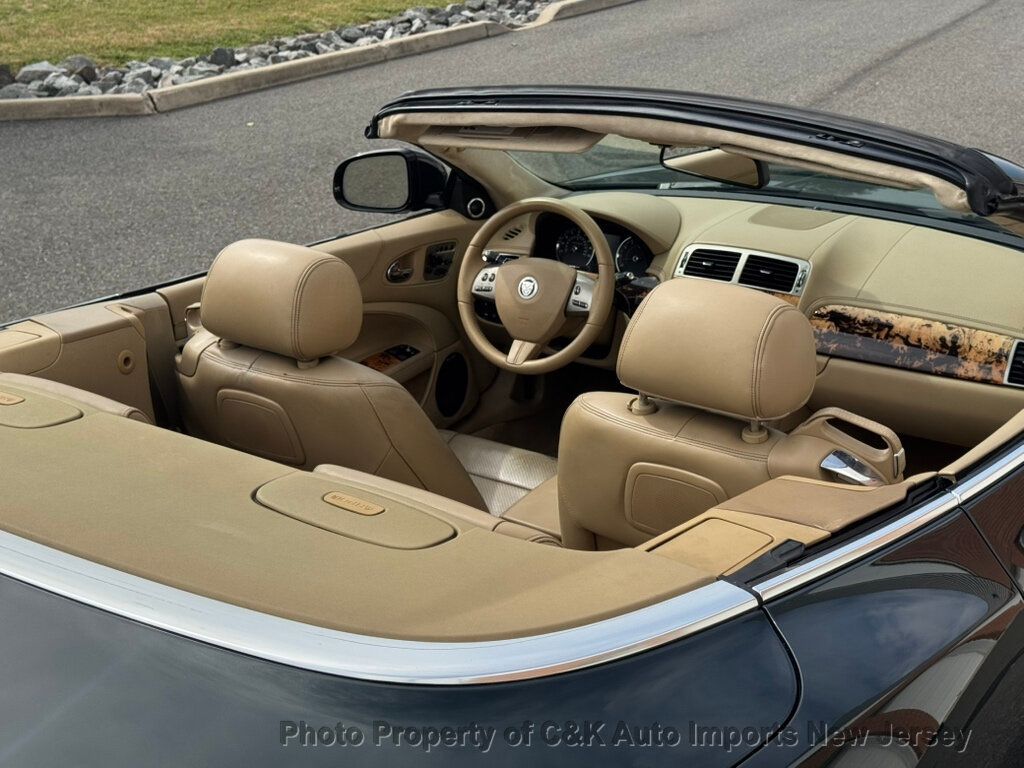 2011 Jaguar XK Convertible XKR photo 17