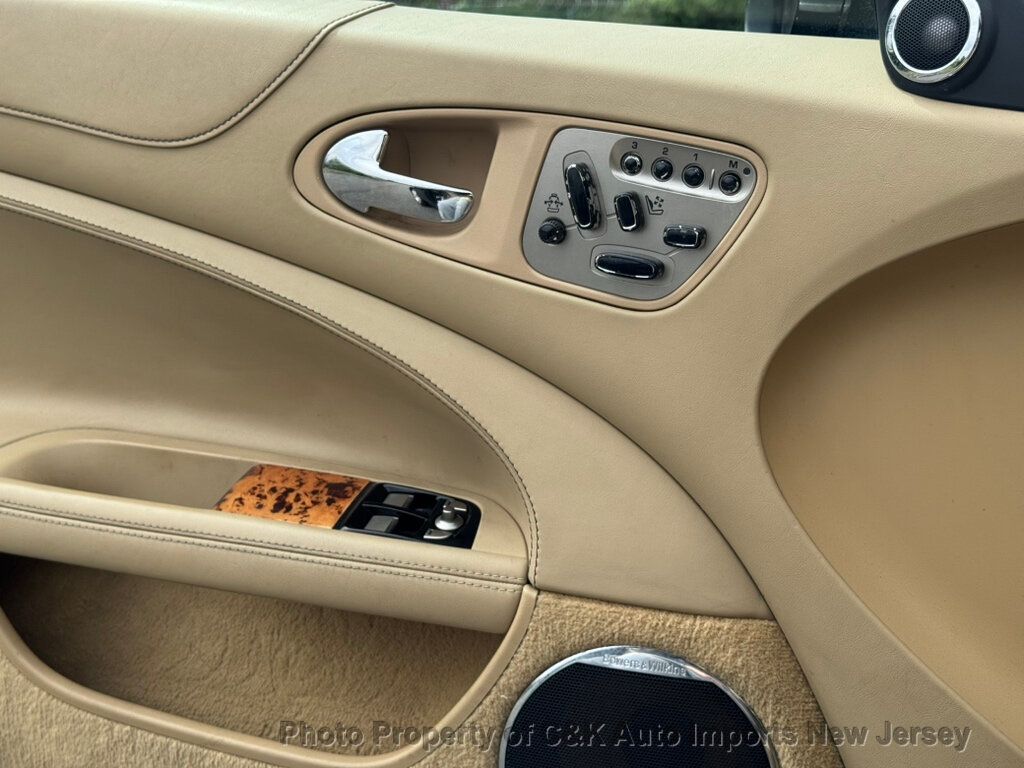 2011 Jaguar XK Convertible XKR photo 32