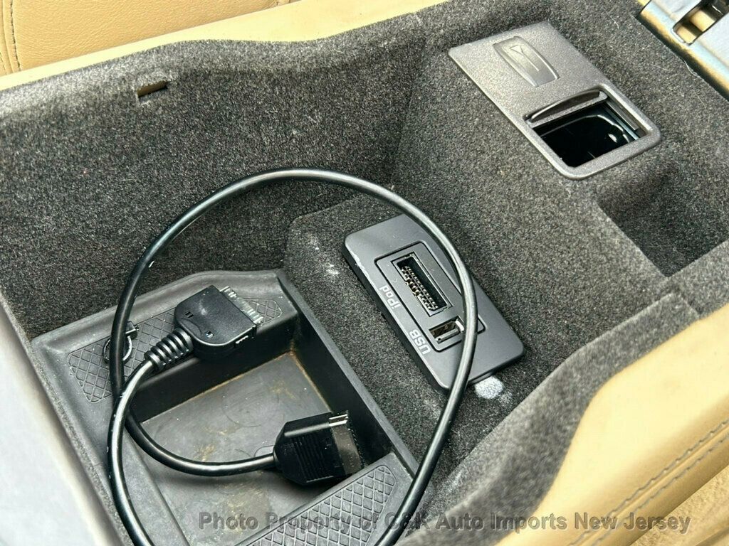2011 Jaguar XK Convertible XKR photo 39