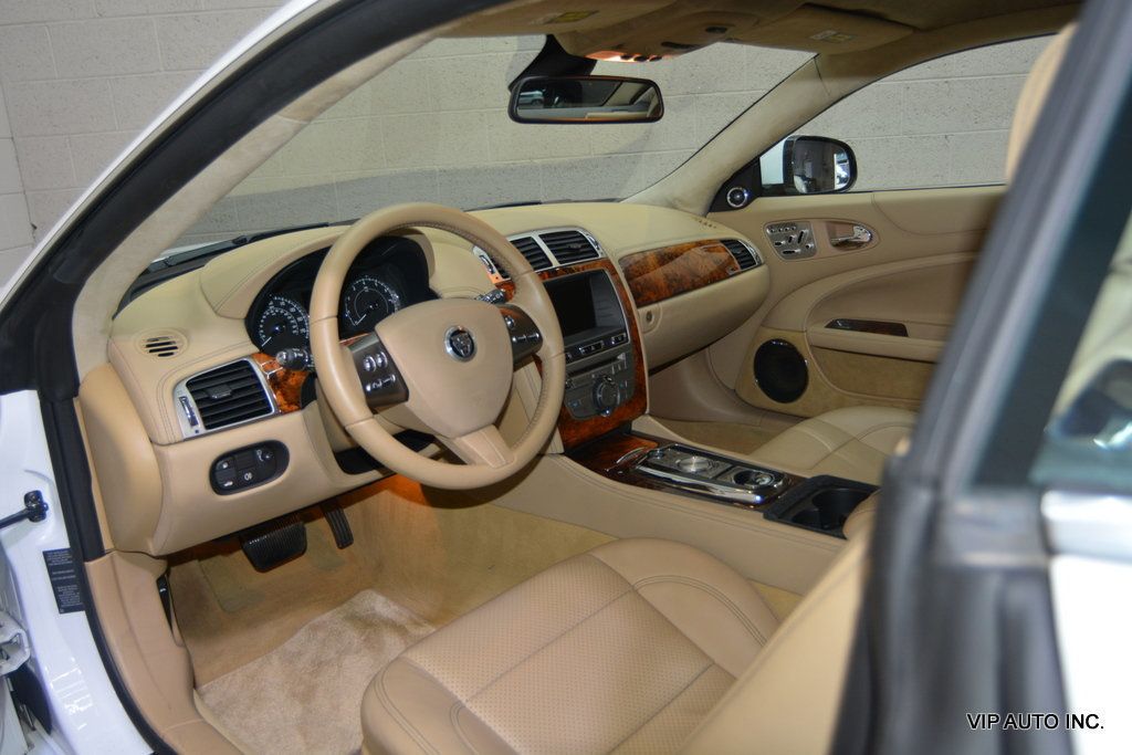2011 Jaguar XK 2dr Coupe - 23055813 - 9