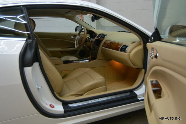 2011 Jaguar XK 2dr Coupe - 23055813 - 13