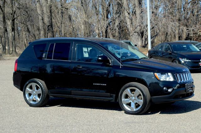 2011 Jeep Compass AWD LIMITED W/ NAVIGATION, MOONROOF  BOSTON ACOUSTICS SOUND - 23006260 - 0