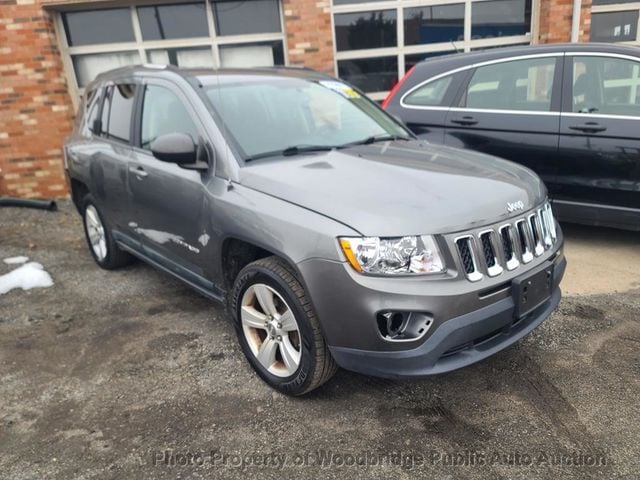 2011 Jeep Compass FWD 4dr Latitude - 22769283 - 3