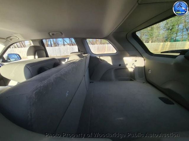 2011 Jeep Grand Cherokee 4WD 4dr Laredo - 22998044 - 9