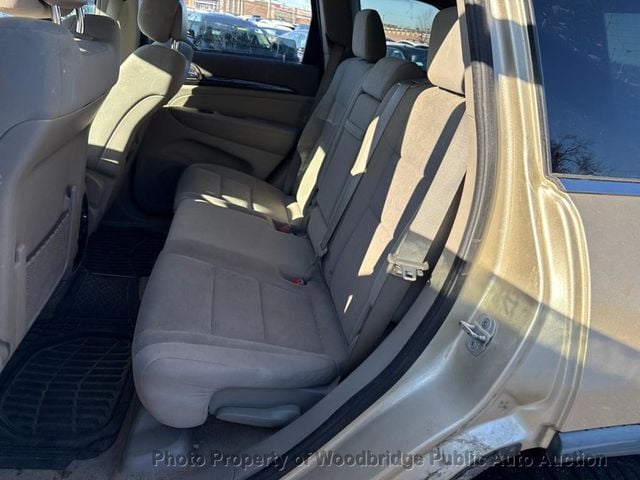 2011 Jeep Grand Cherokee 4WD 4dr Laredo - 22998044 - 21