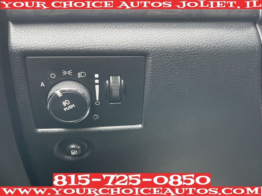 2011 Jeep Grand Cherokee 4WD 4dr Laredo - 21819526 - 31