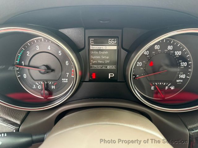 2011 Jeep Grand Cherokee 4WD LAREDO W/ X LAREDO PACKAGE - 22939858 - 21