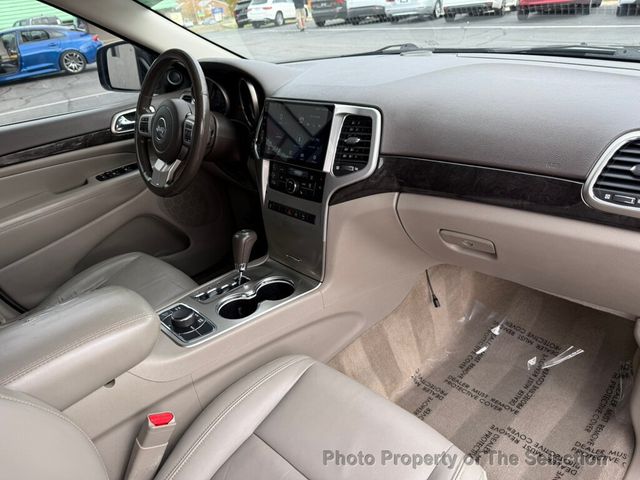 2011 Jeep Grand Cherokee 4WD LAREDO W/ X LAREDO PACKAGE - 22939858 - 39