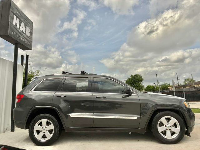 2011 Jeep Grand Cherokee Laredo - 23013858 - 2