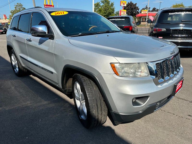 2011 Jeep Grand Cherokee Overland 4x4 4dr SUV - 22915525 - 9