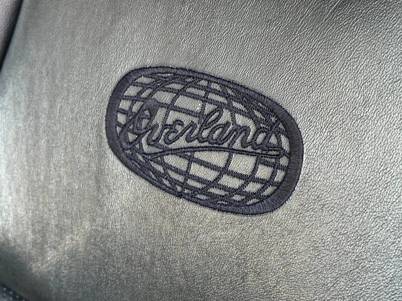 2011 Jeep Grand Cherokee Overland 4x4 4dr SUV - 22915525 - 19