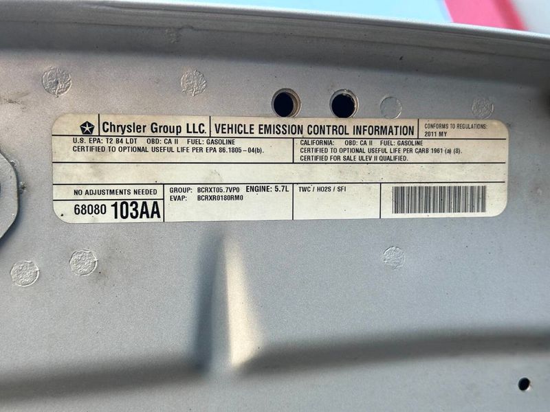 2011 Jeep Grand Cherokee Overland 4x4 4dr SUV - 22915525 - 53