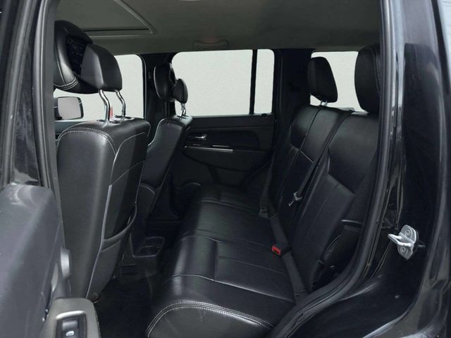 2011 Jeep Liberty Limited 4x4 4dr SUV - 22992733 - 15