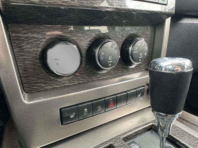 2011 Jeep Liberty Limited 4x4 4dr SUV - 22992733 - 26