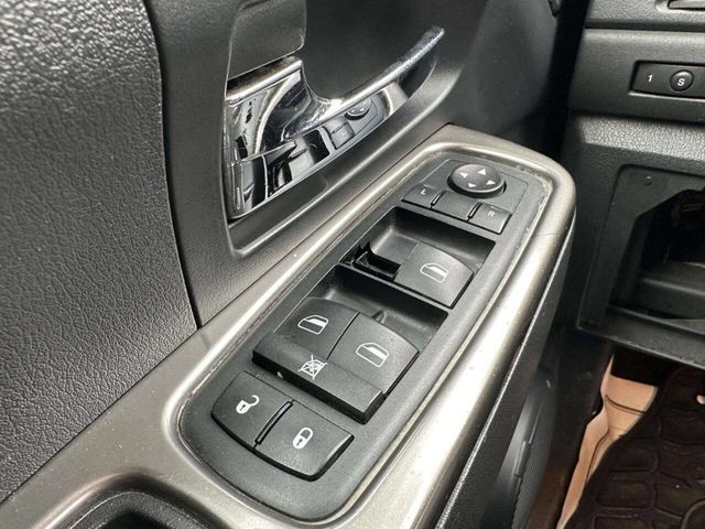 2011 Jeep Liberty Limited 4x4 4dr SUV - 22992733 - 30