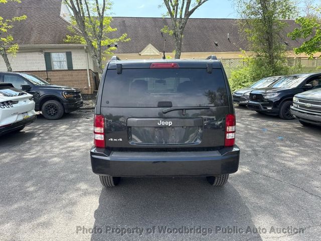 2011 Jeep Liberty Sport - 23020572 - 3