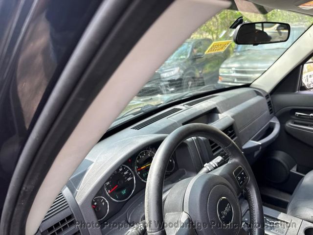 2011 Jeep Liberty Sport - 23020572 - 7