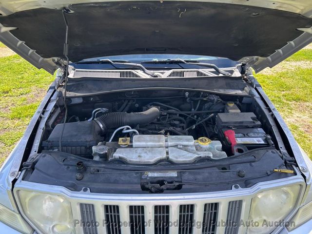 2011 Jeep Liberty Sport - 23024322 - 15