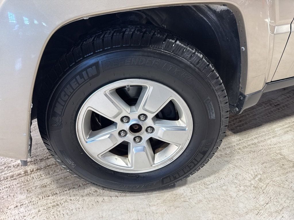 2011 Jeep Liberty Sport - 22976932 - 1