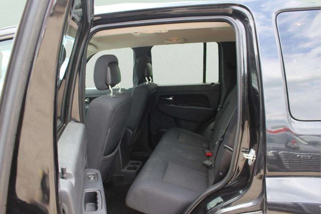 2011 Jeep Liberty Sport 4x4 4dr SUV - 23029804 - 6